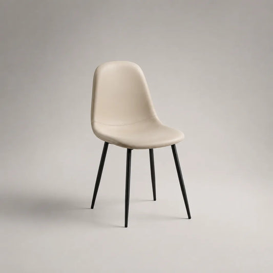 Chaise de salle à manger rembourrée en similicuir beige avec pieds en acier noir, 48 × 56 × 84 cm